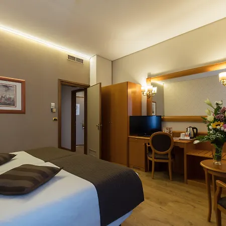 Concord Hotel 4*