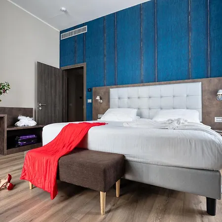 コンコルド 4* トリノ