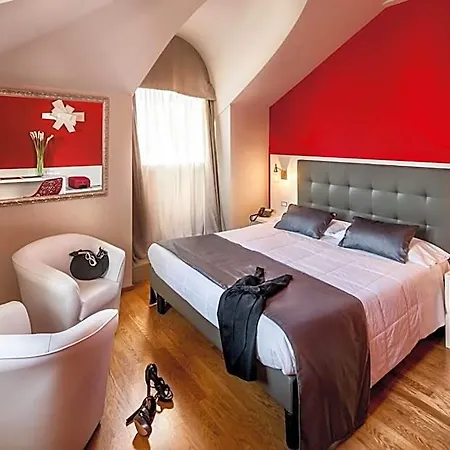 Otel Concord 4*