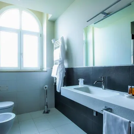 Hotel Concord 4*